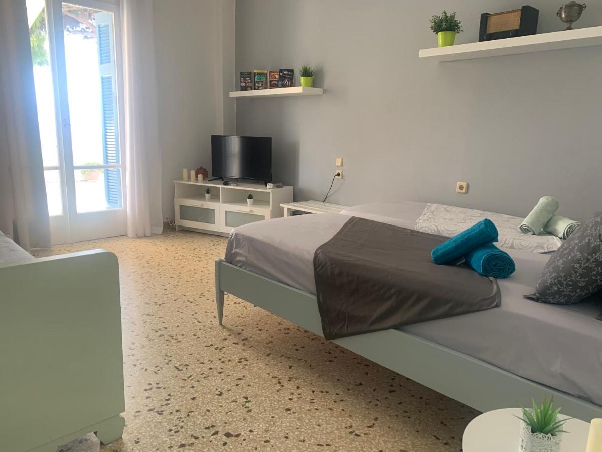 Villa Loula Apartment II Порос Экстерьер фото